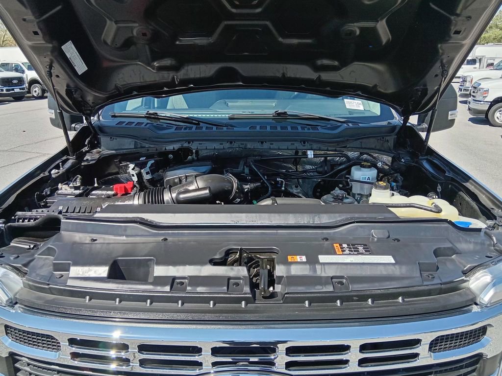 Certified 2024 Ford F350 XLT image 11
