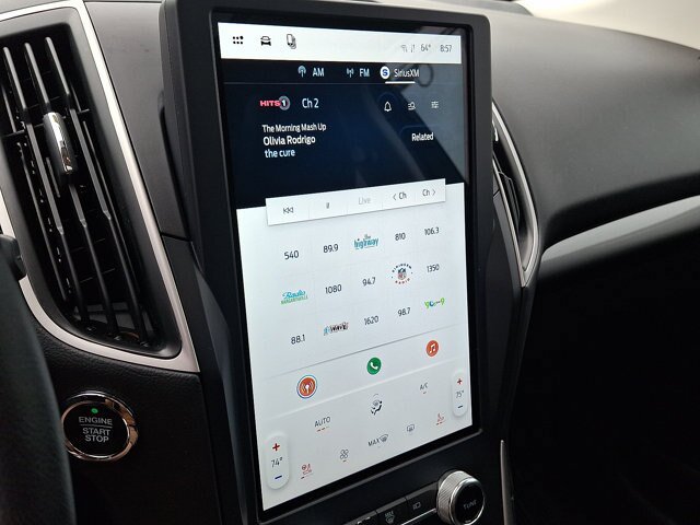 Certified 2024 Ford Edge SEL w/ Convenience Package AWD/4WD image 6