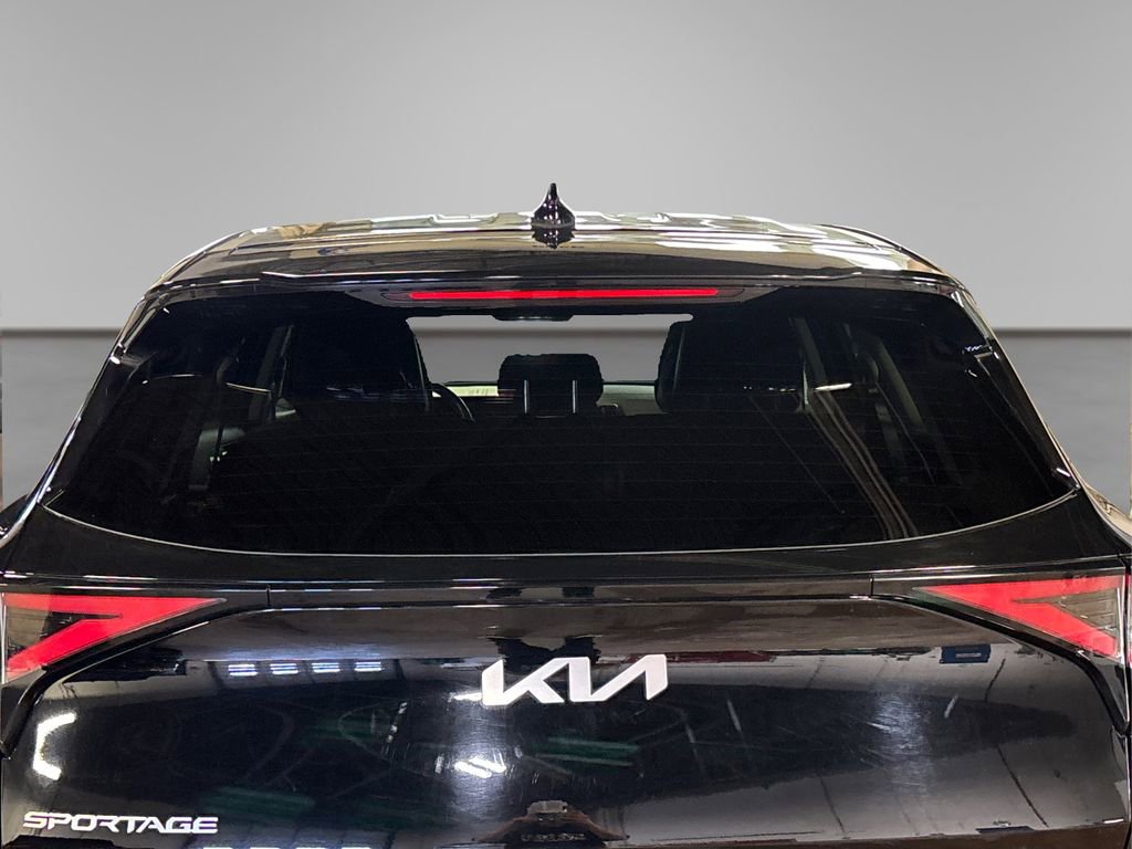 Used 2023 Kia Sportage EX FWD image 17
