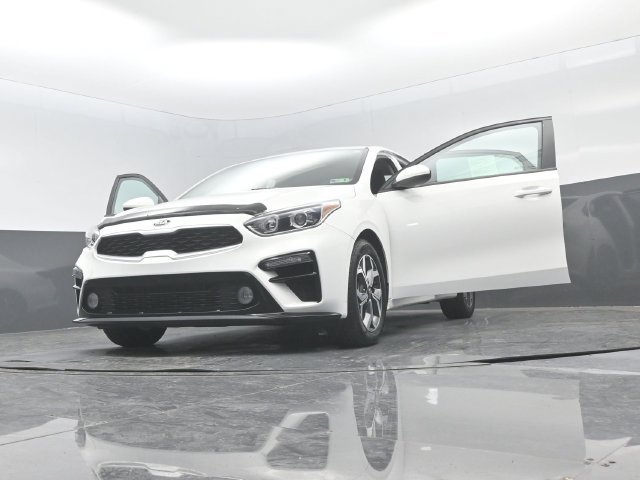 Used 2021 Kia Forte LXS FWD image 30