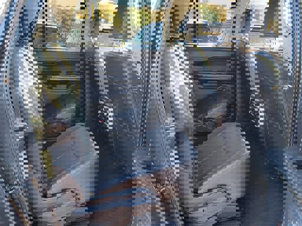 Certified 2022 Ford Expedition Max XLT image 13