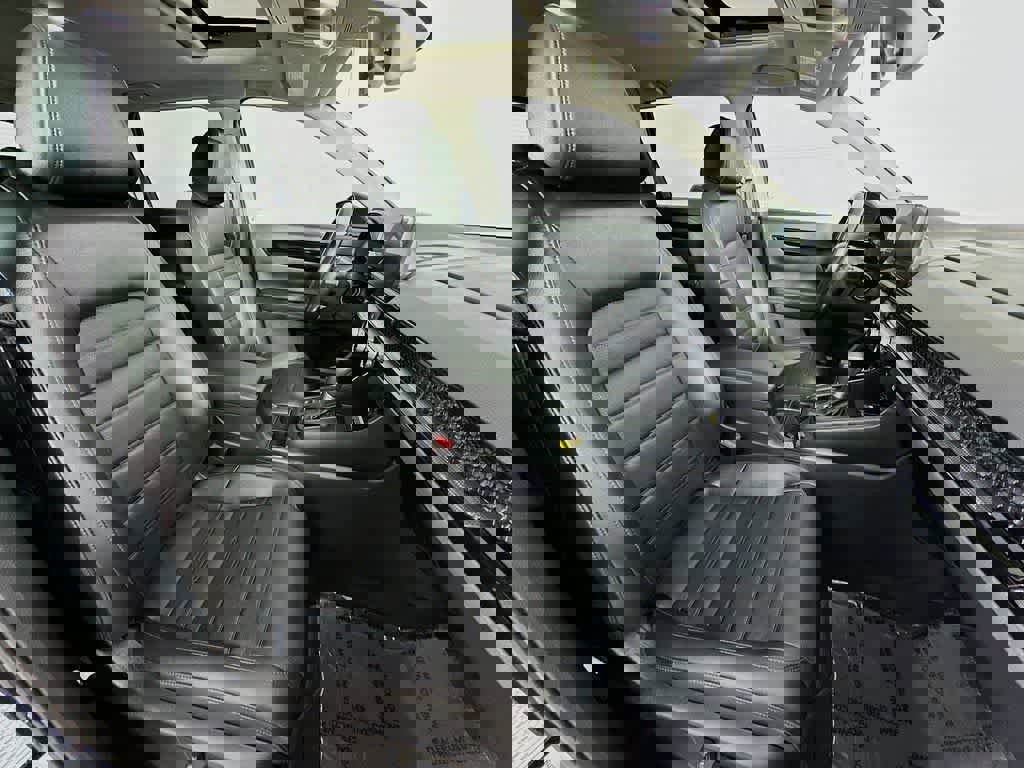 Used 2025 Honda CR-V EX-L image 18