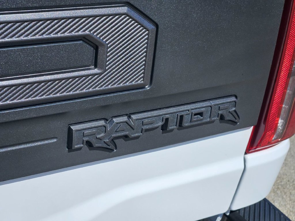 Certified 2025 Ford F150 Raptor AWD/4WD image 9