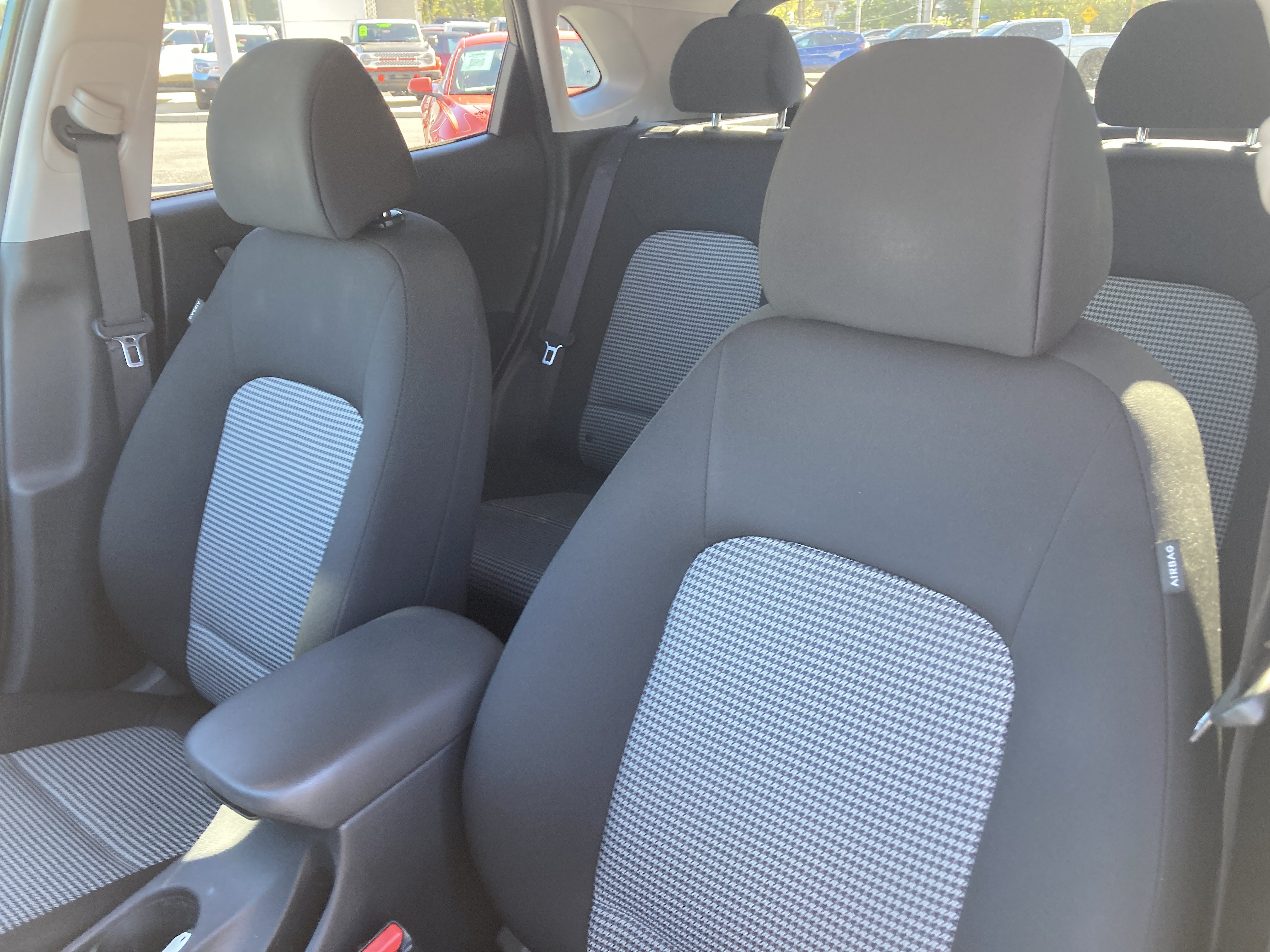 Used 2018 Hyundai Kona SEL w/ SEL Tech Package 02 AWD/4WD image 7
