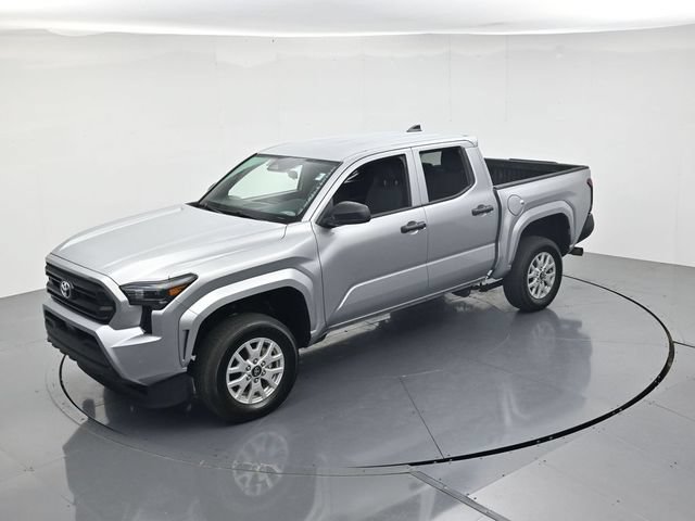 Used 2024 Toyota Tacoma SR w/ SR Upgrade Package AWD/4WD image 39