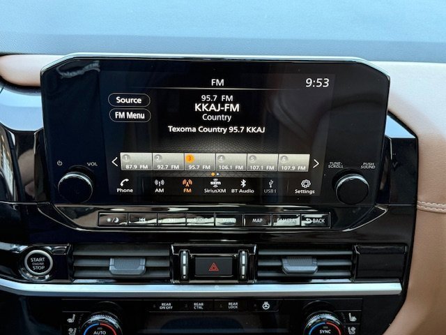 Used 2023 Nissan Pathfinder Platinum image 26