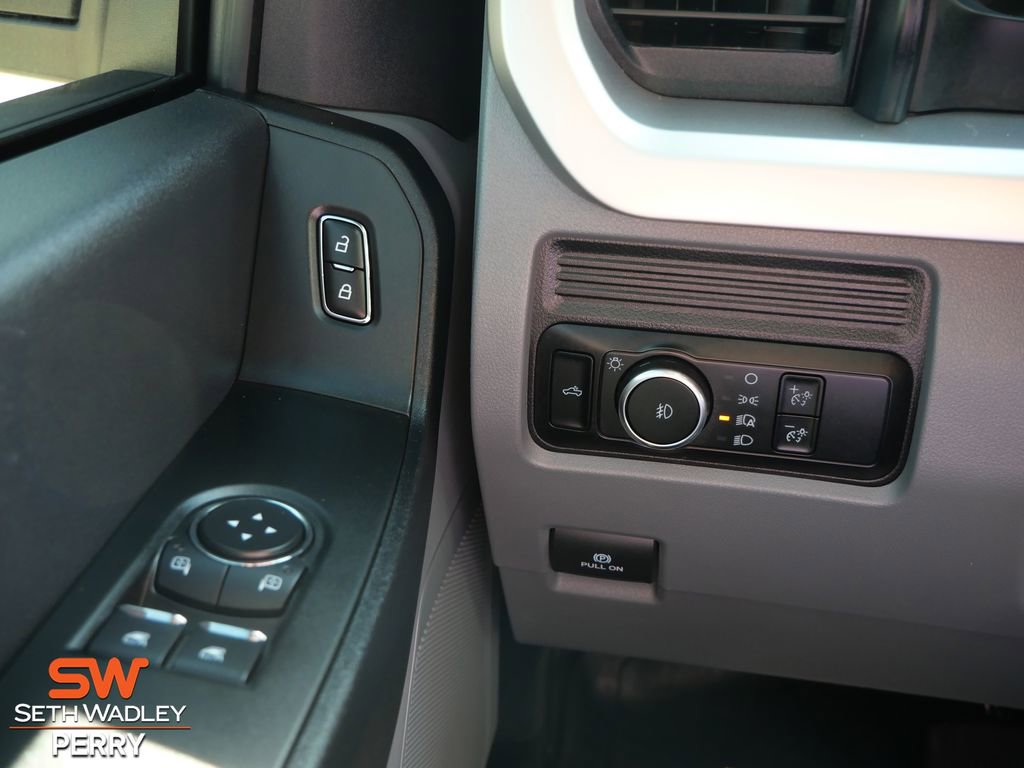 Certified 2025 Ford F250 XL w/ XL Driver Assist Package RWD image 28