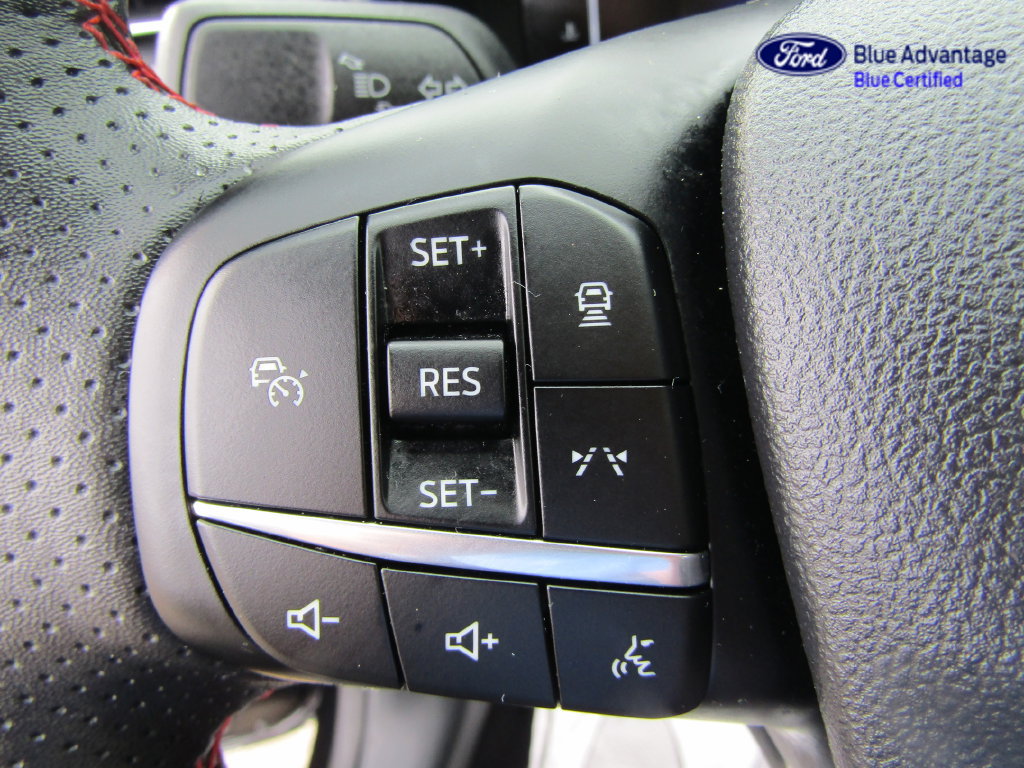 Certified 2024 Ford Escape ST-Line w/ Tech Pack #1 AWD/4WD image 33