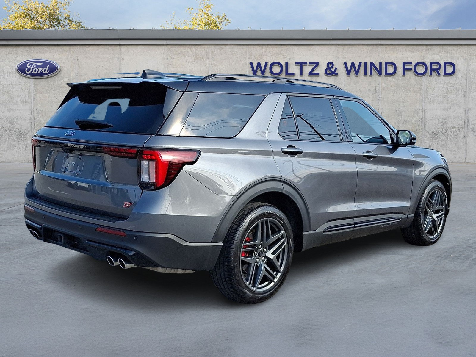 Certified 2025 Ford Explorer ST w/ Sun And Sound Package AWD/4WD image 6