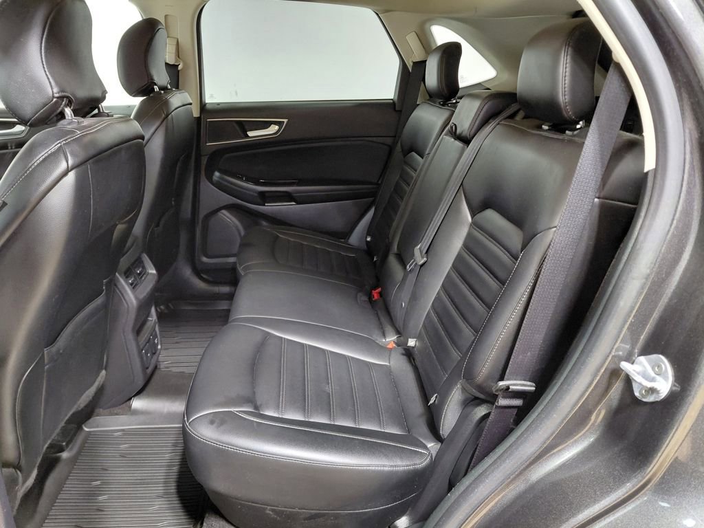 Certified 2019 Ford Edge SEL w/ Equipment Group 201A image 39