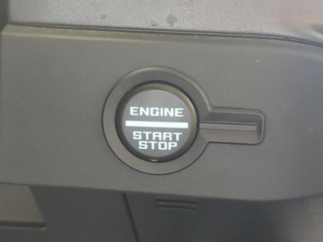 Certified 2025 Ford Bronco Badlands AWD/4WD image 28