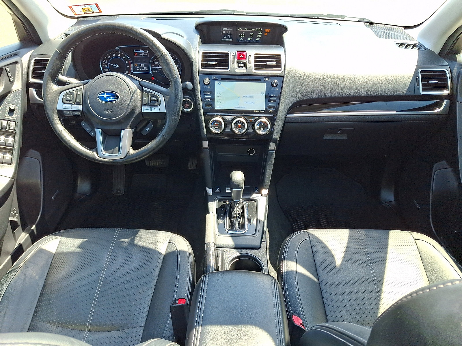 Used 2018 Subaru Forester 2.5i Touring AWD/4WD image 15