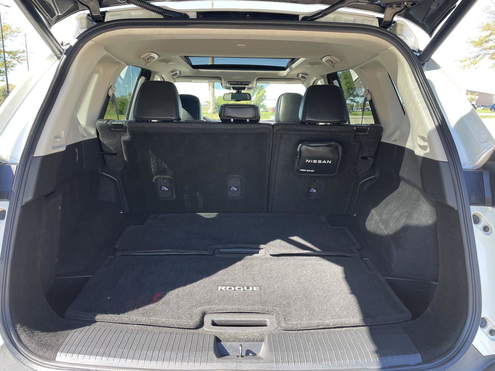 Used 2023 Nissan Rogue SL w/ SL Premium Package AWD/4WD image 38