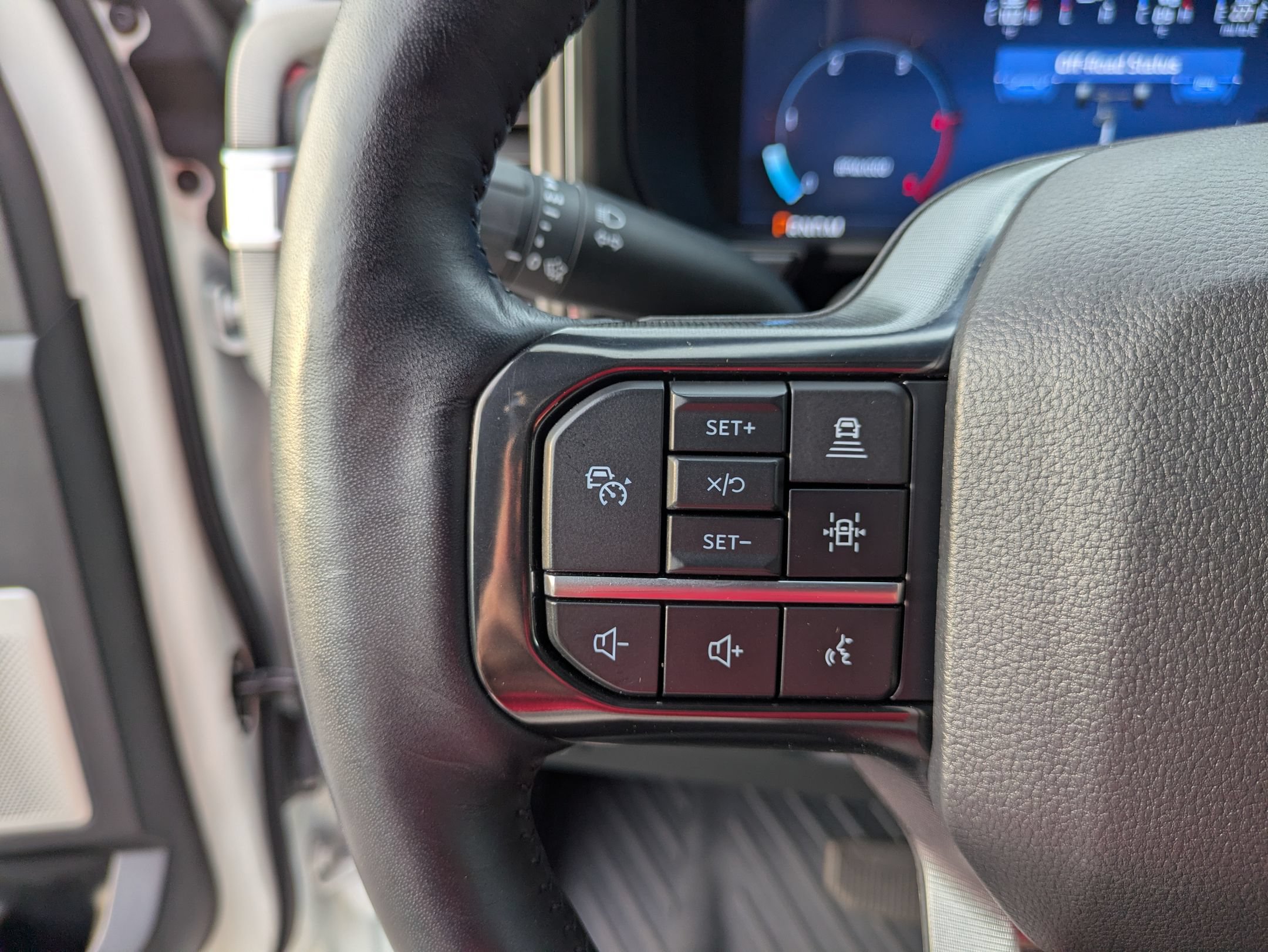 Certified 2025 Ford F250 Platinum AWD/4WD image 19