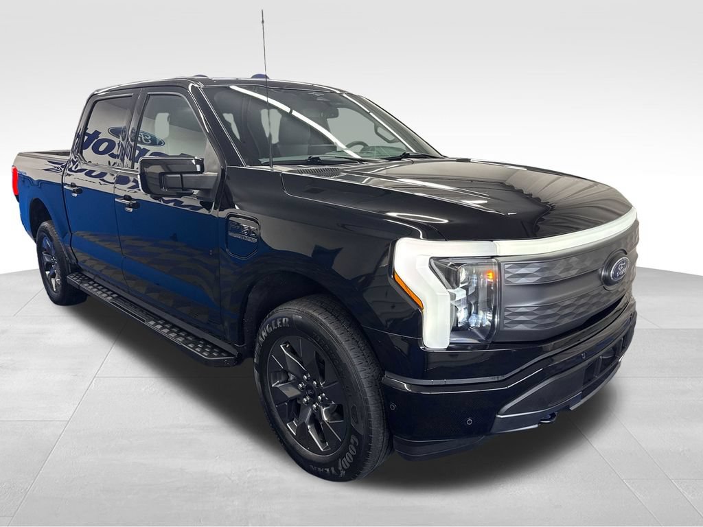 Certified 2023 Ford F150 Lightning Lariat w/ Equipment Group 511A High AWD/4WD image 9