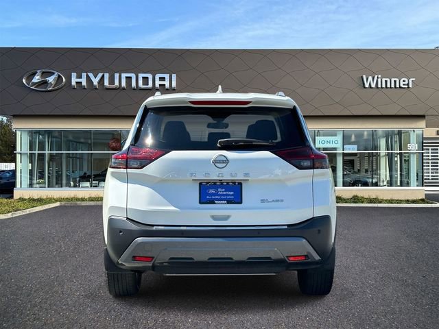 Used 2023 Nissan Rogue SL w/ SL Premium Package AWD/4WD image 3
