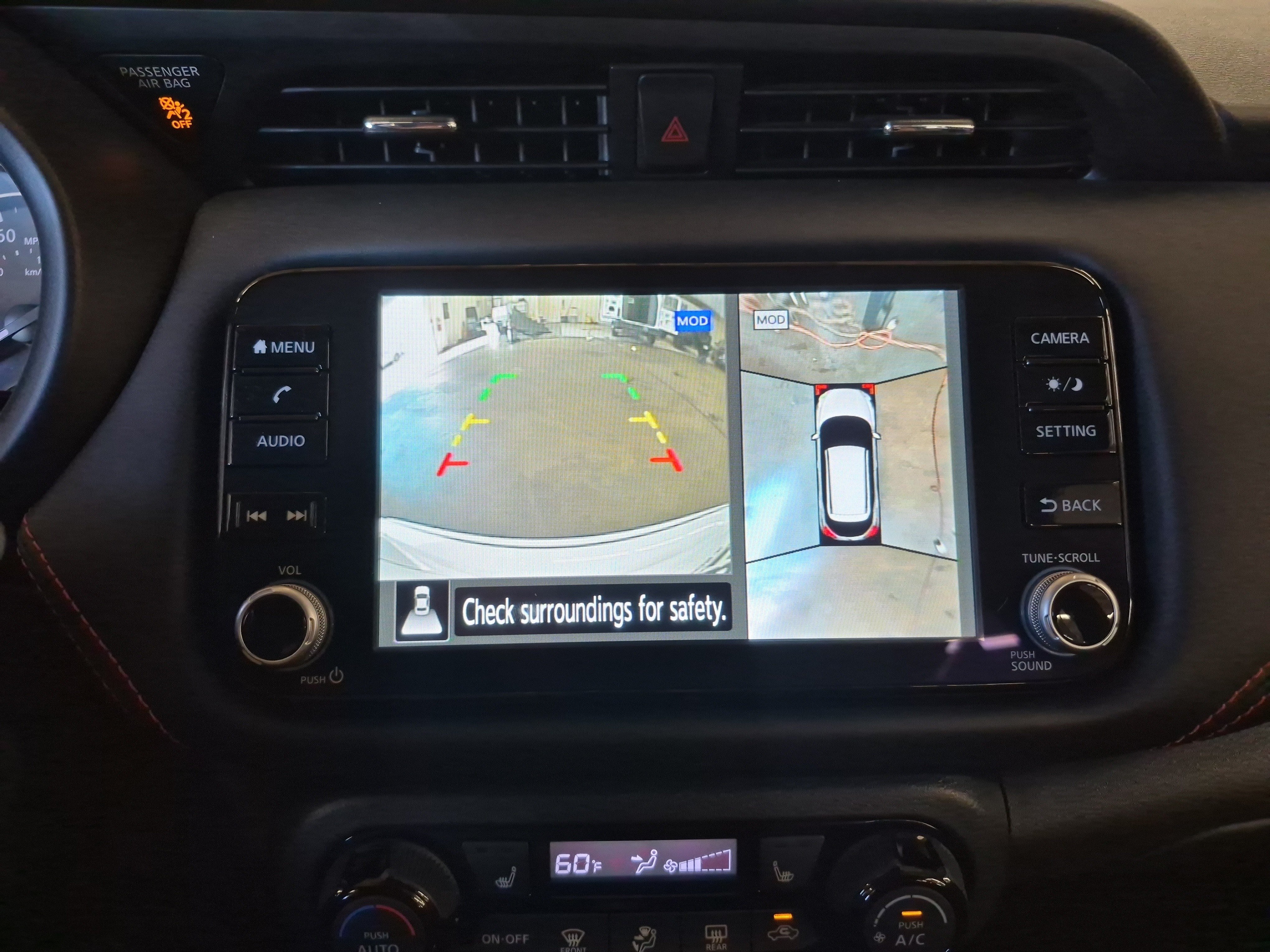 Used 2024 Nissan Kicks SR w/ SR Premium Package FWD image 34