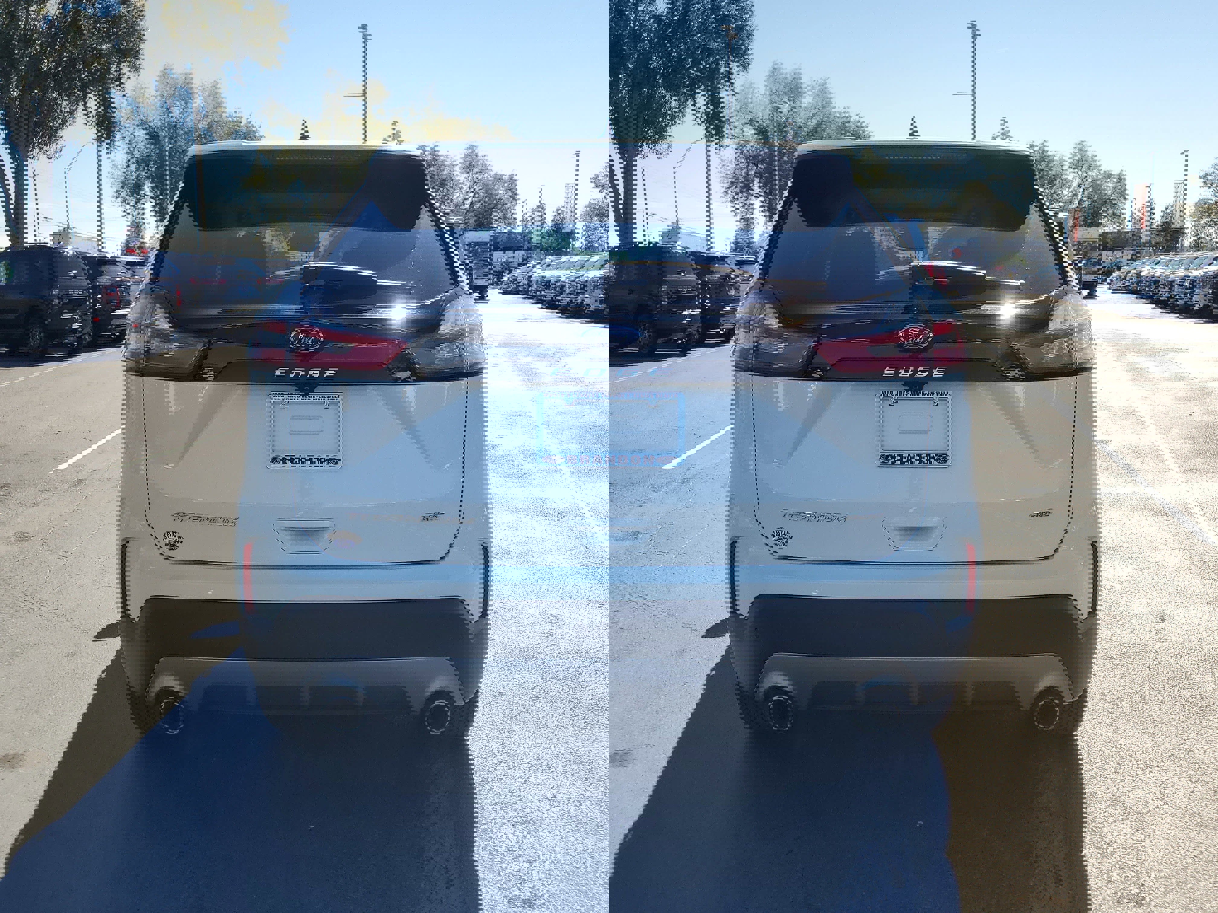 Certified 2022 Ford Edge Titanium w/ Equipment Group 301A image 2