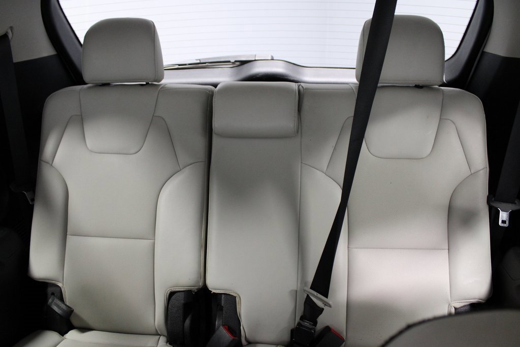Used 2022 Kia Telluride EX w/ EX Premium Package image 24