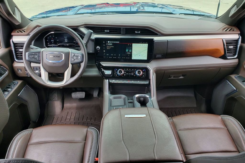 Used 2024 GMC Sierra 2500 Denali w/ Denali Reserve Package AWD/4WD image 15
