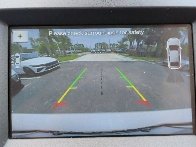 Certified 2018 Ford Edge Titanium w/ Equipment Group 302A AWD/4WD image 22