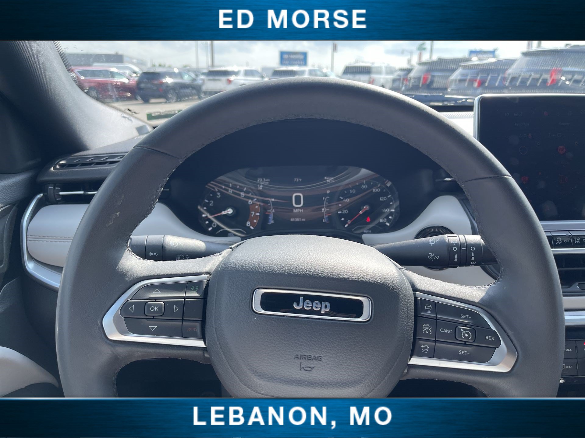 Used 2025 Jeep Compass Limited AWD/4WD image 12