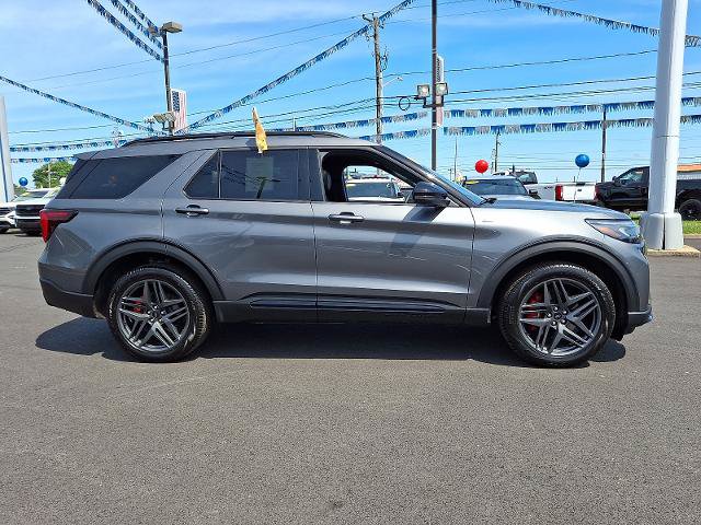 Certified 2026 Ford Explorer ST-Line w/ ST-Line Street Pack AWD/4WD image 7