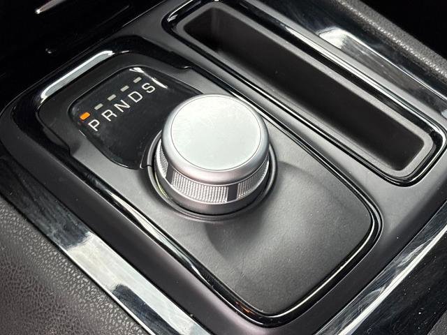 Used 2020 Chrysler 300 S w/ Safetytec Plus Group image 34