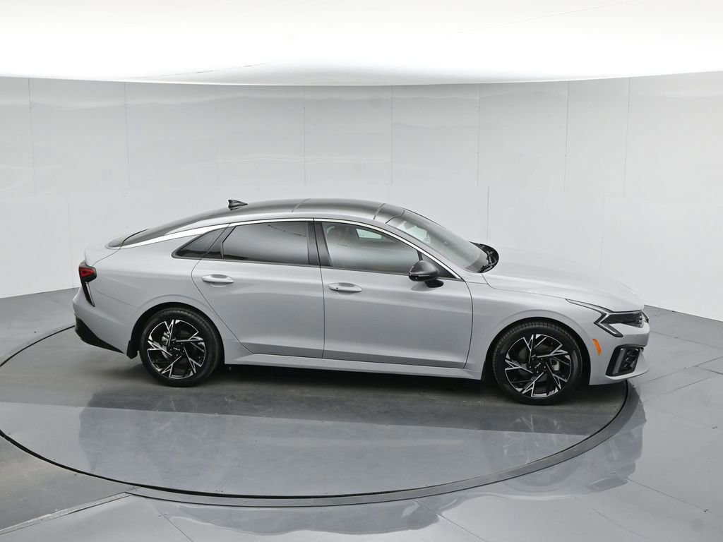 Used 2025 Kia K5 GT-Line w/ GT-Line Premium Package image 11