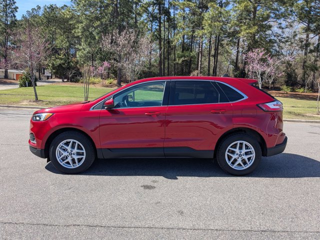 Certified 2022 Ford Edge SEL w/ Convenience Package image 2