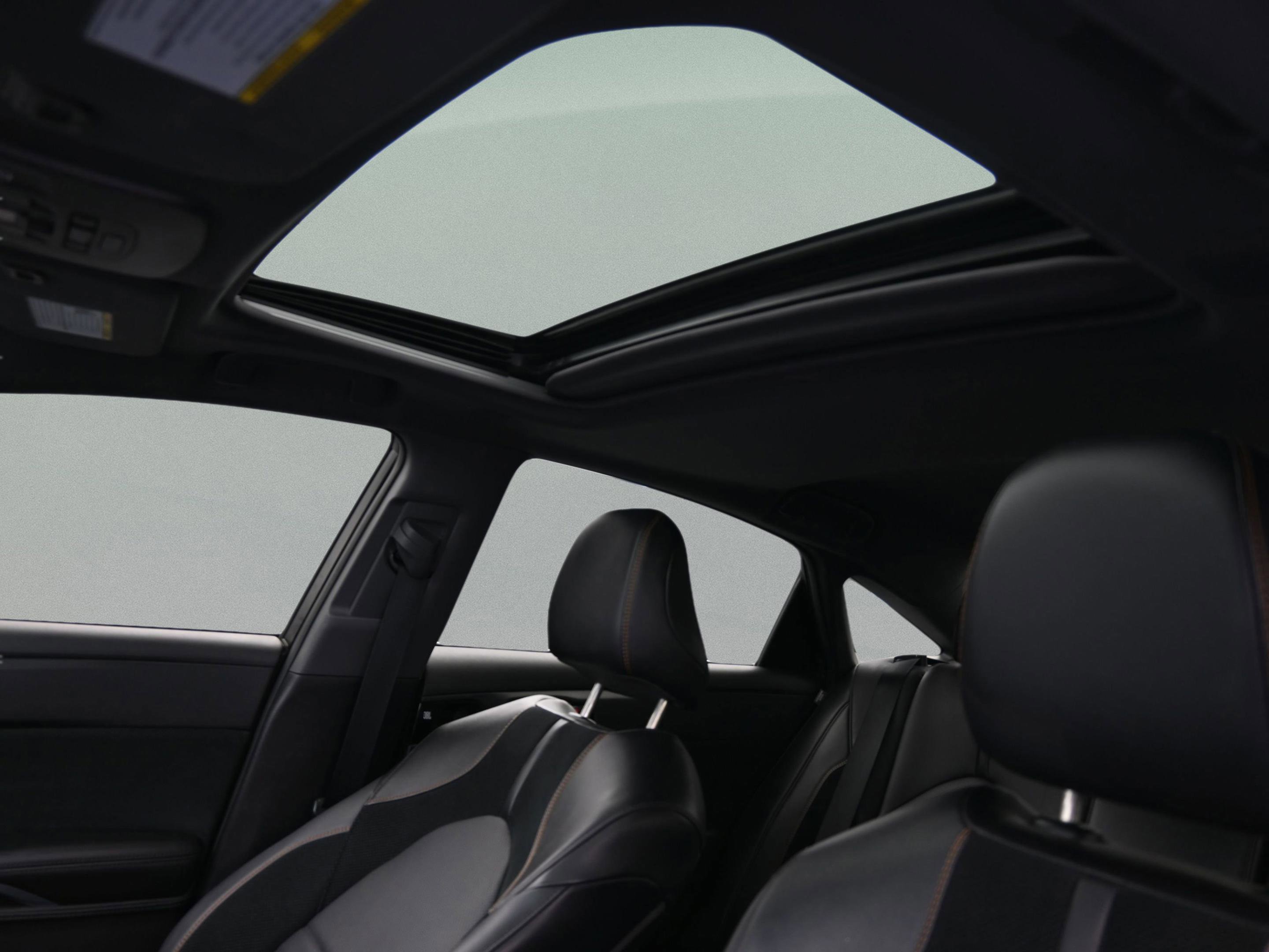 Used 2022 Toyota Avalon Touring image 49