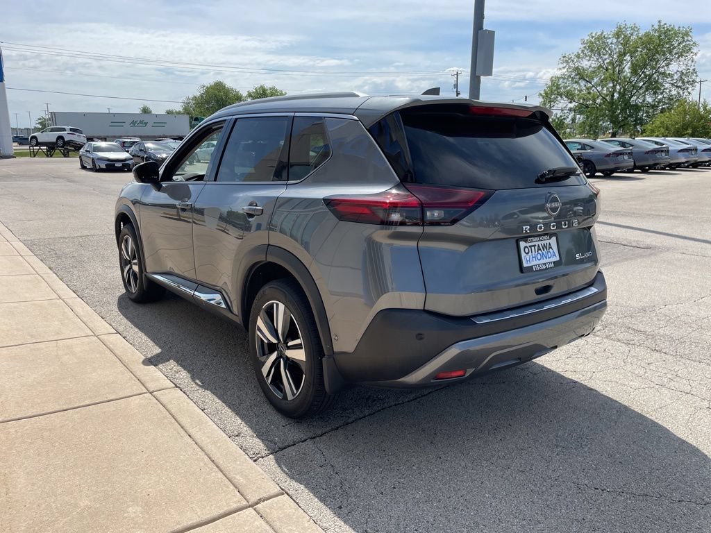 Used 2023 Nissan Rogue SL w/ SL Premium Package AWD/4WD image 7