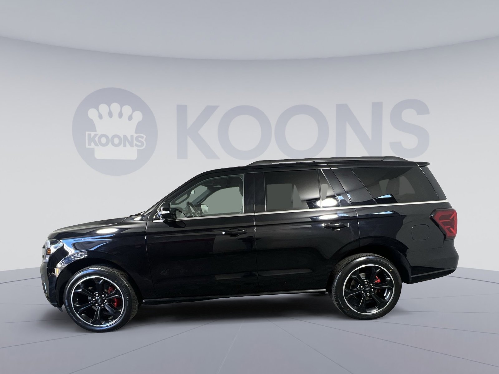 Certified 2022 Ford Expedition Limited image 2