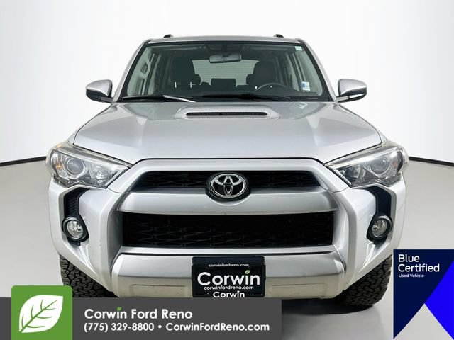 Used 2018 Toyota 4Runner TRD Off-Road AWD/4WD image 2