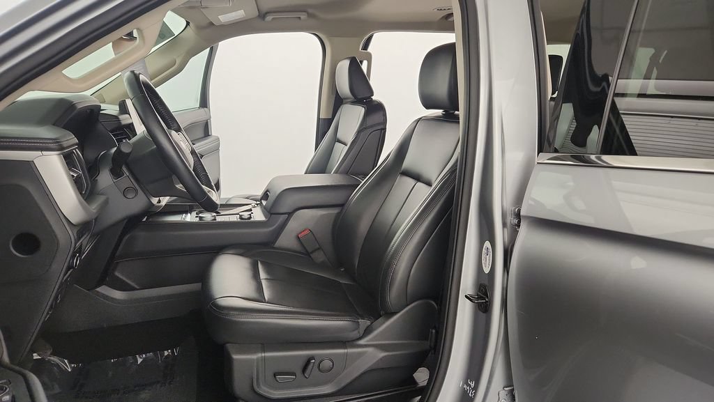 Certified 2024 Ford Expedition Max XLT AWD/4WD image 15