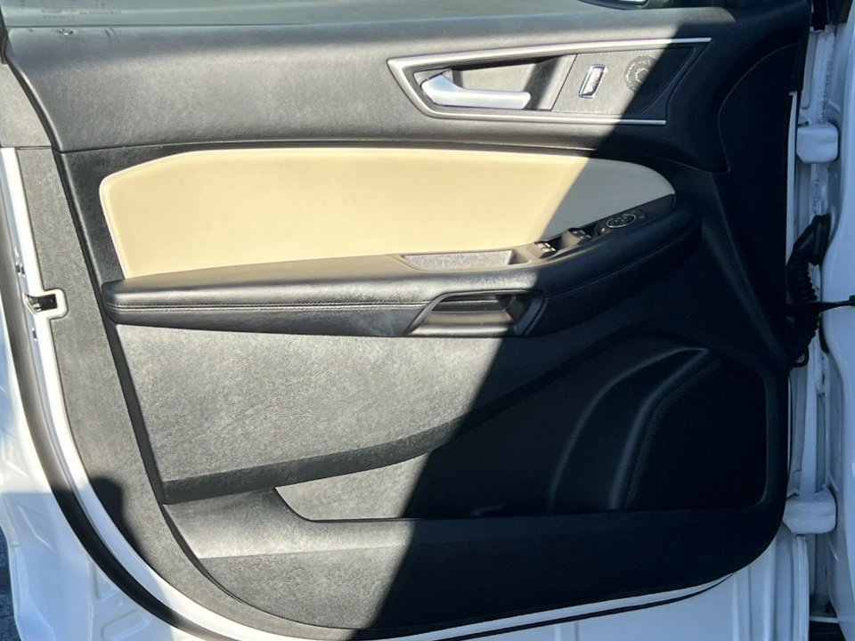 Certified 2022 Ford Edge SEL w/ Convenience Package image 23