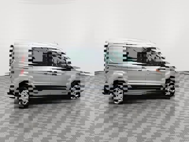 Certified 2022 Ford Transit Connect XLT image 8