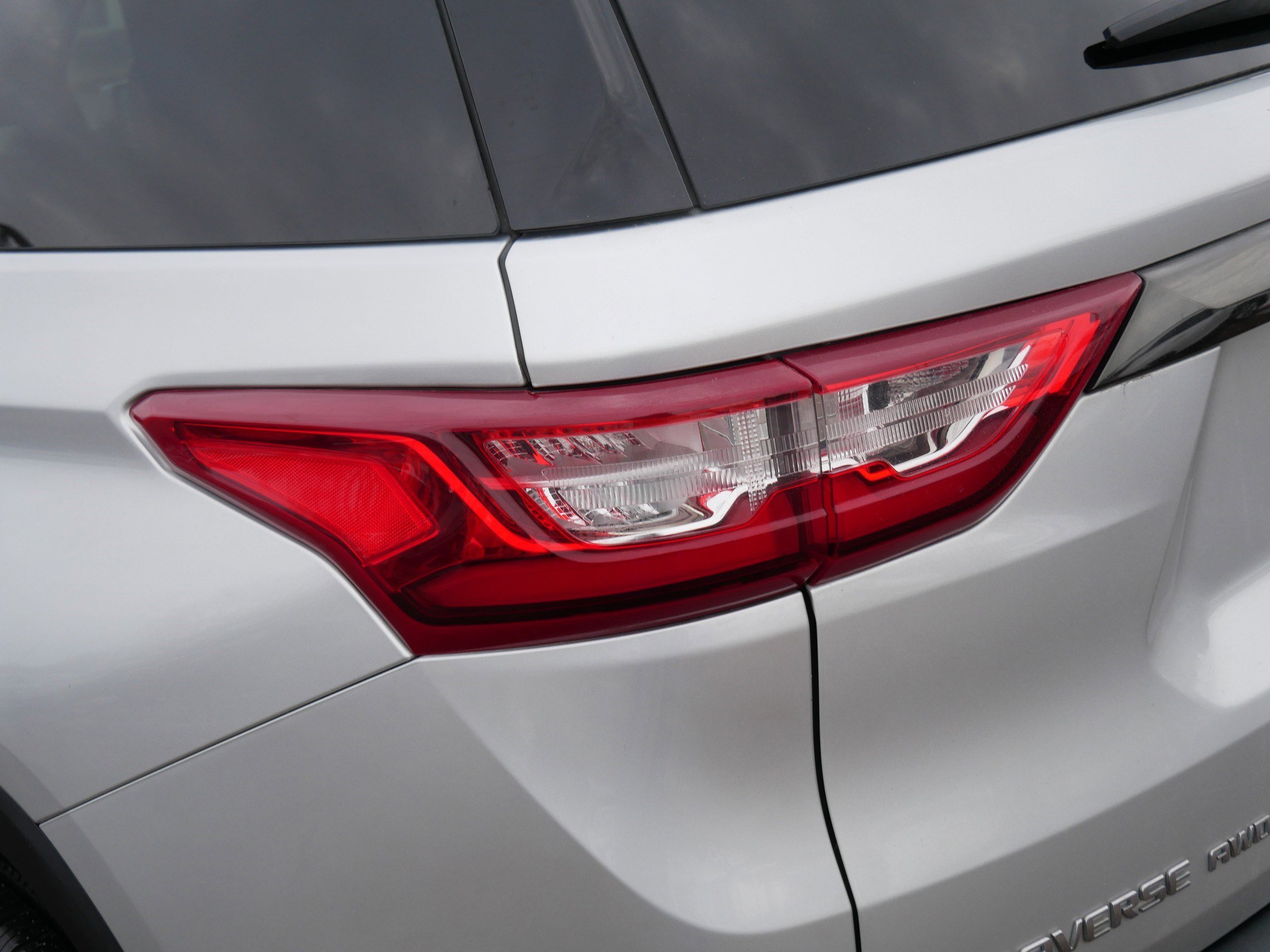 Used 2019 Chevrolet Traverse RS w/ LPO, Floor Liner Package image 17