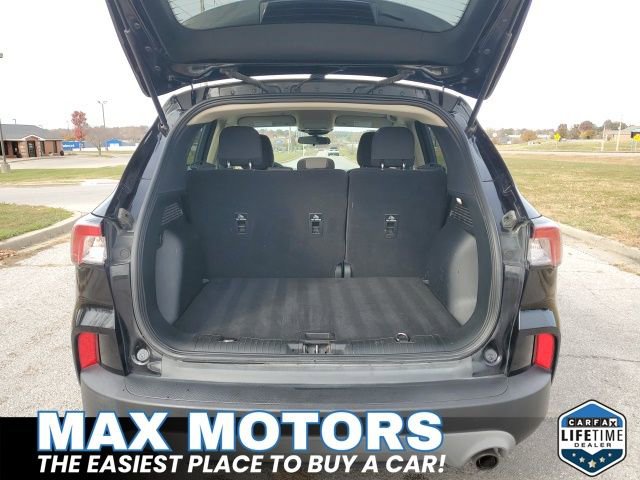 Certified 2020 Ford Escape SE image 6