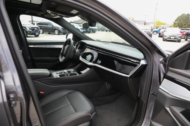 Used 2024 Jeep Wagoneer Launch Edition AWD/4WD image 29