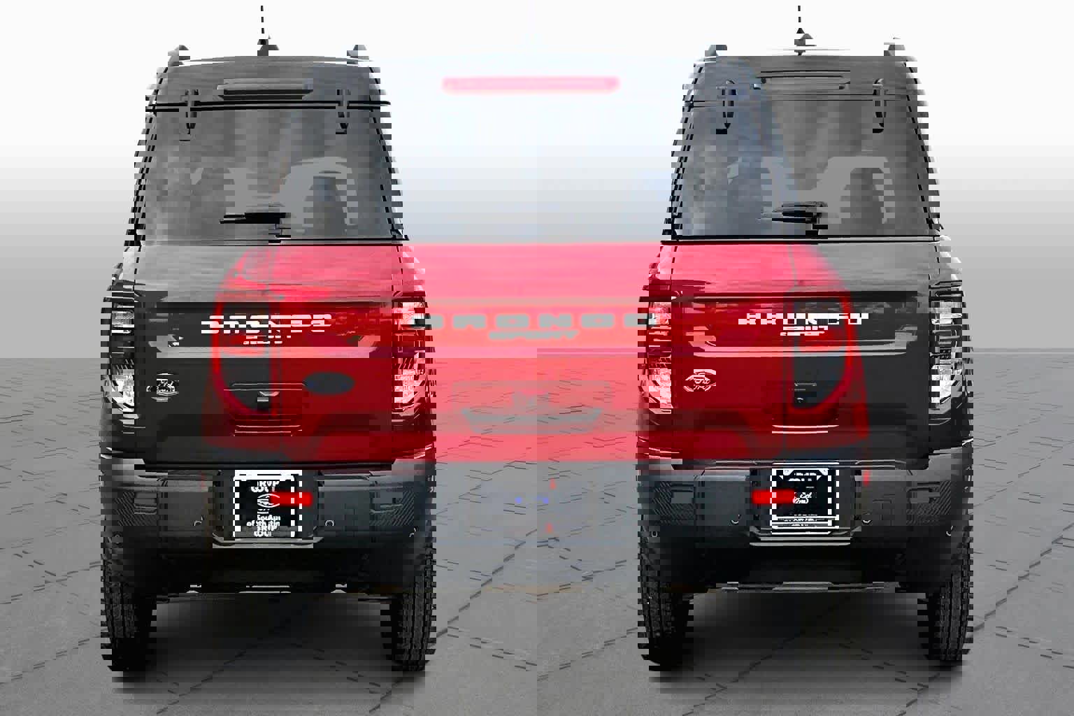 Certified 2025 Ford Bronco Sport Outer Banks w/ Outer Banks Tech Package+ image 2