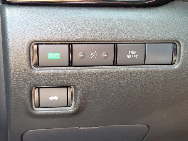 Used 2024 Nissan Sentra SV FWD image 14