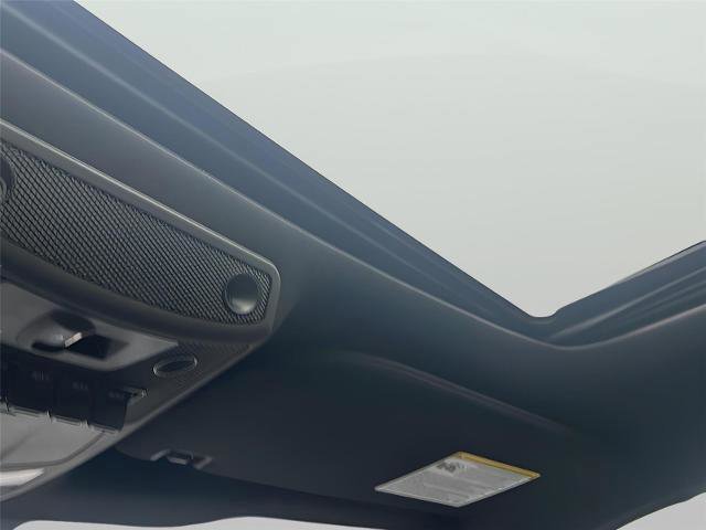 Certified 2019 Ford F150 Raptor w/ Equipment Group 802A Luxury image 19