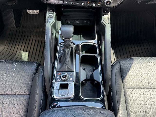 Used 2025 Kia Telluride SX Prestige AWD/4WD image 19