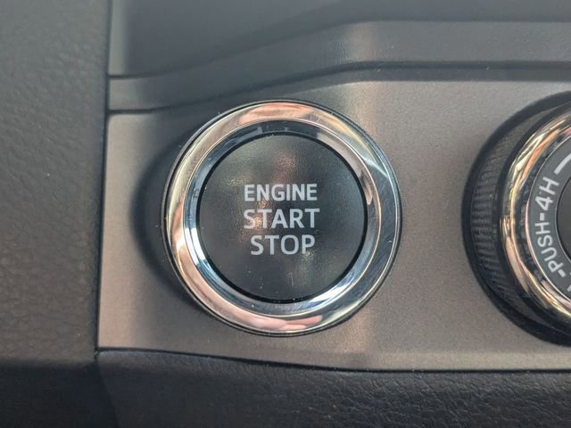 Used 2019 Toyota Tacoma TRD Off-Road image 18