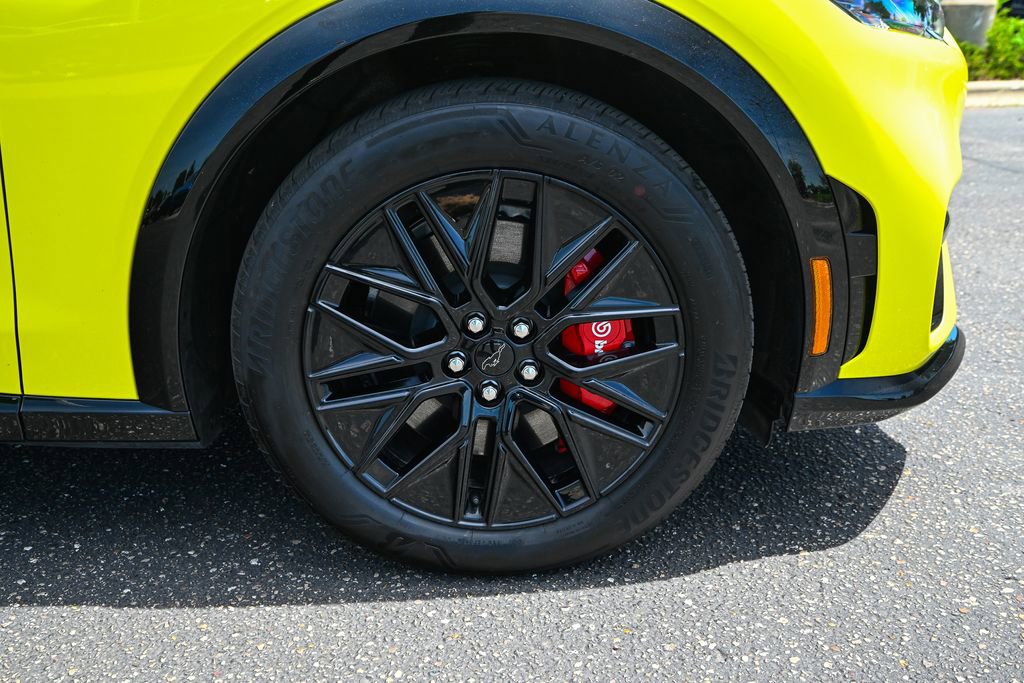 Certified 2025 Ford Mustang Mach-E Premium w/ Sport Appearance Package AWD/4WD image 14