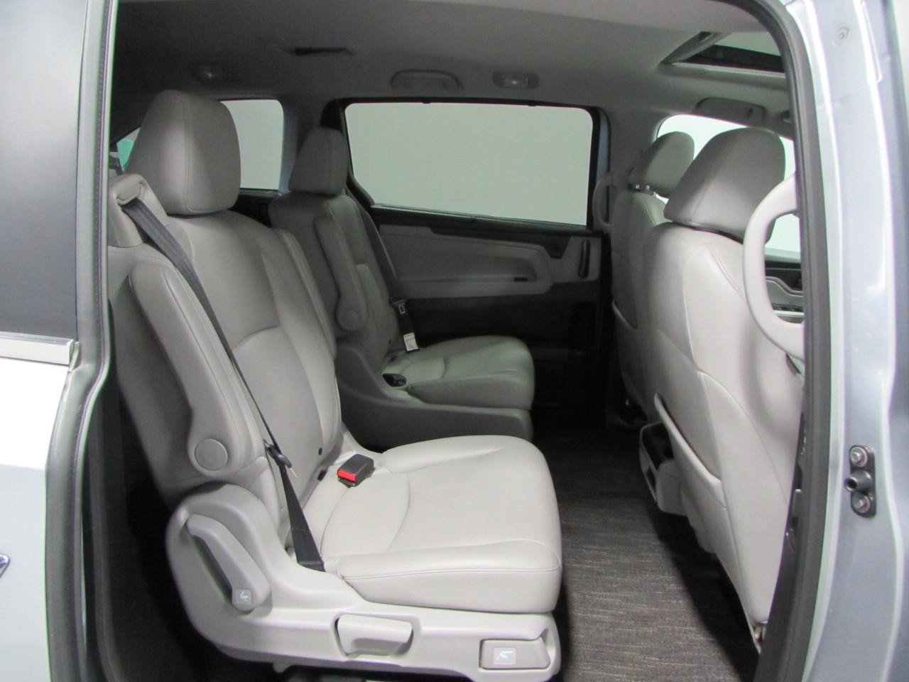 Used 2024 Honda Odyssey EX-L image 18