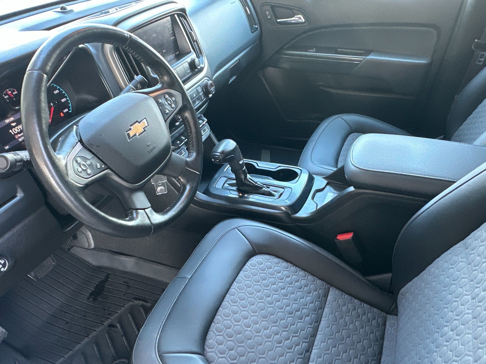 Used 2021 Chevrolet Colorado Z71 image 10