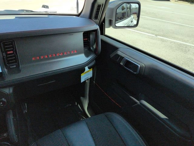 Certified 2026 Ford Bronco Raptor w/ Interior Carbon Fiber Pack AWD/4WD image 17