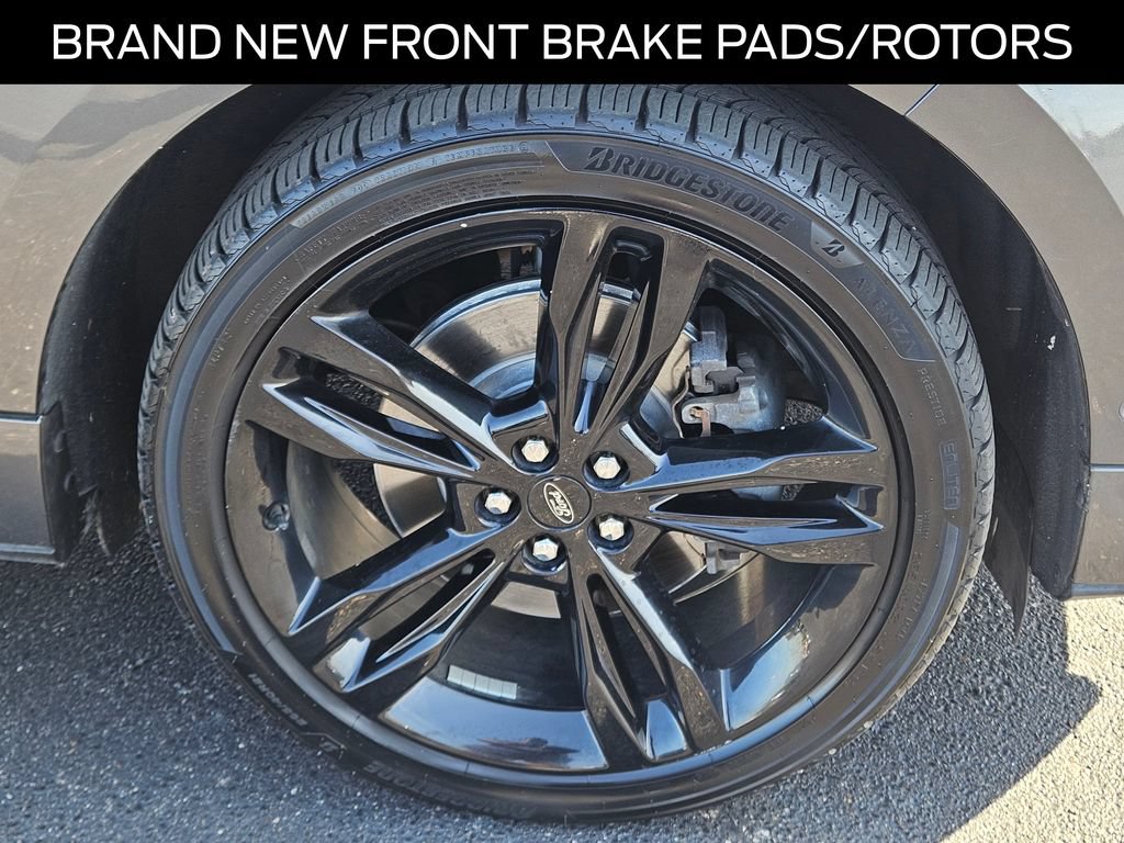 Certified 2019 Ford Edge ST w/ Equipment Group 401A AWD/4WD image 6